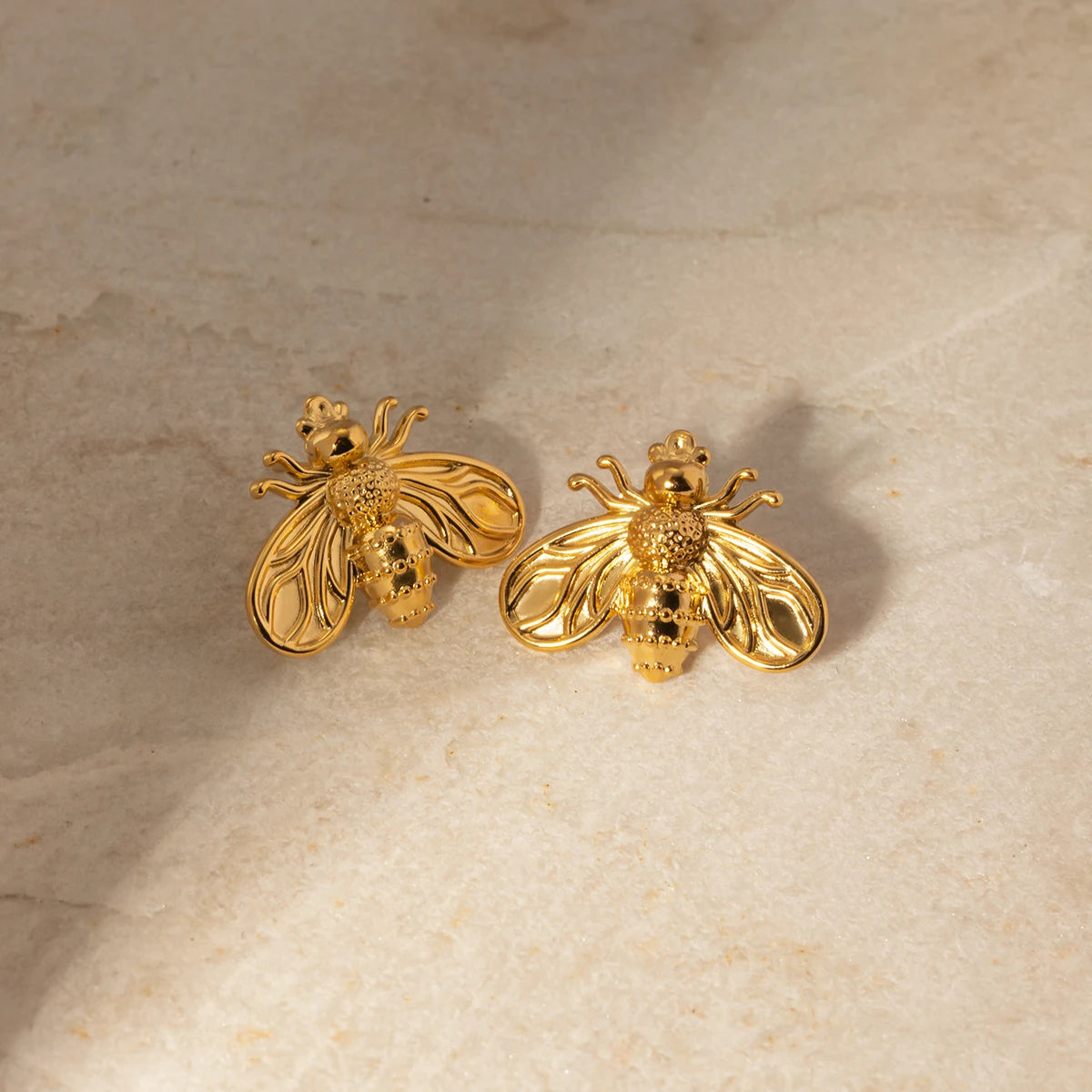 Flora Minimalist Bee Studs — Earrings