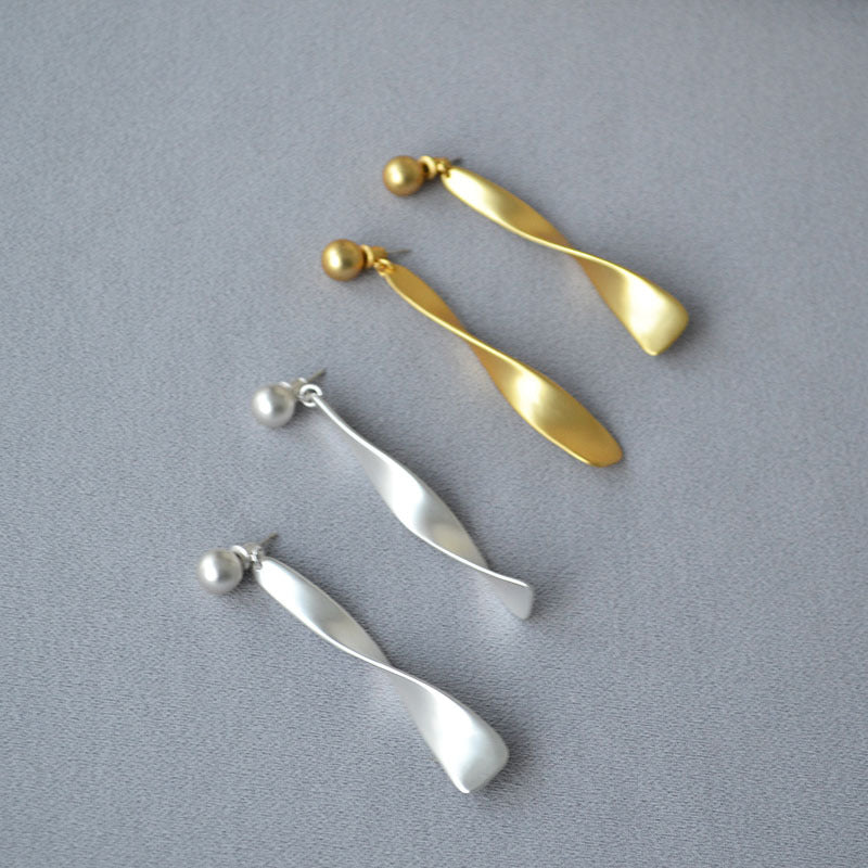 Cleo Twisted Gold Drop Earrings in 1 — Earrings
