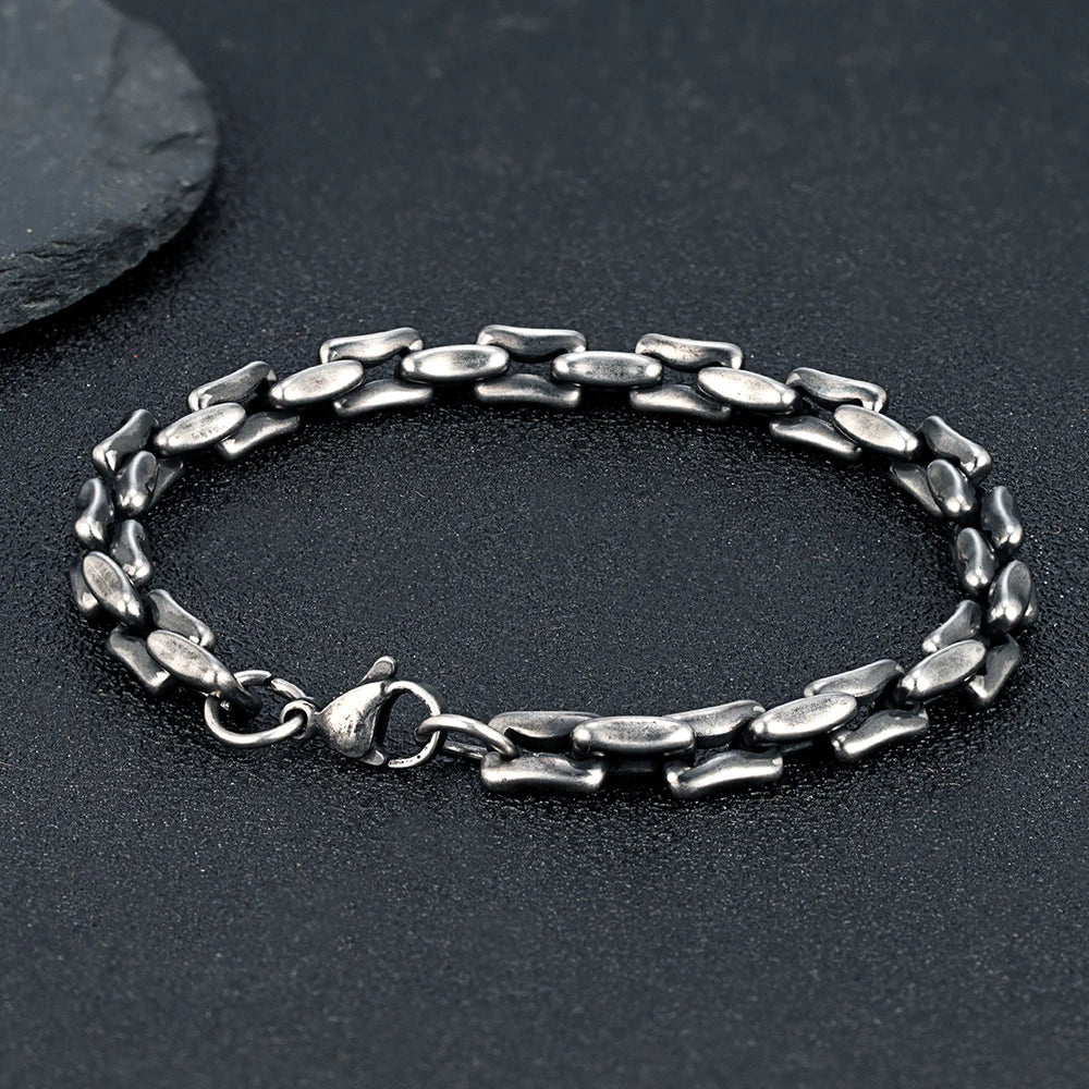 Renzo Rectangle Chain Bracelet in 1 — Bracelets