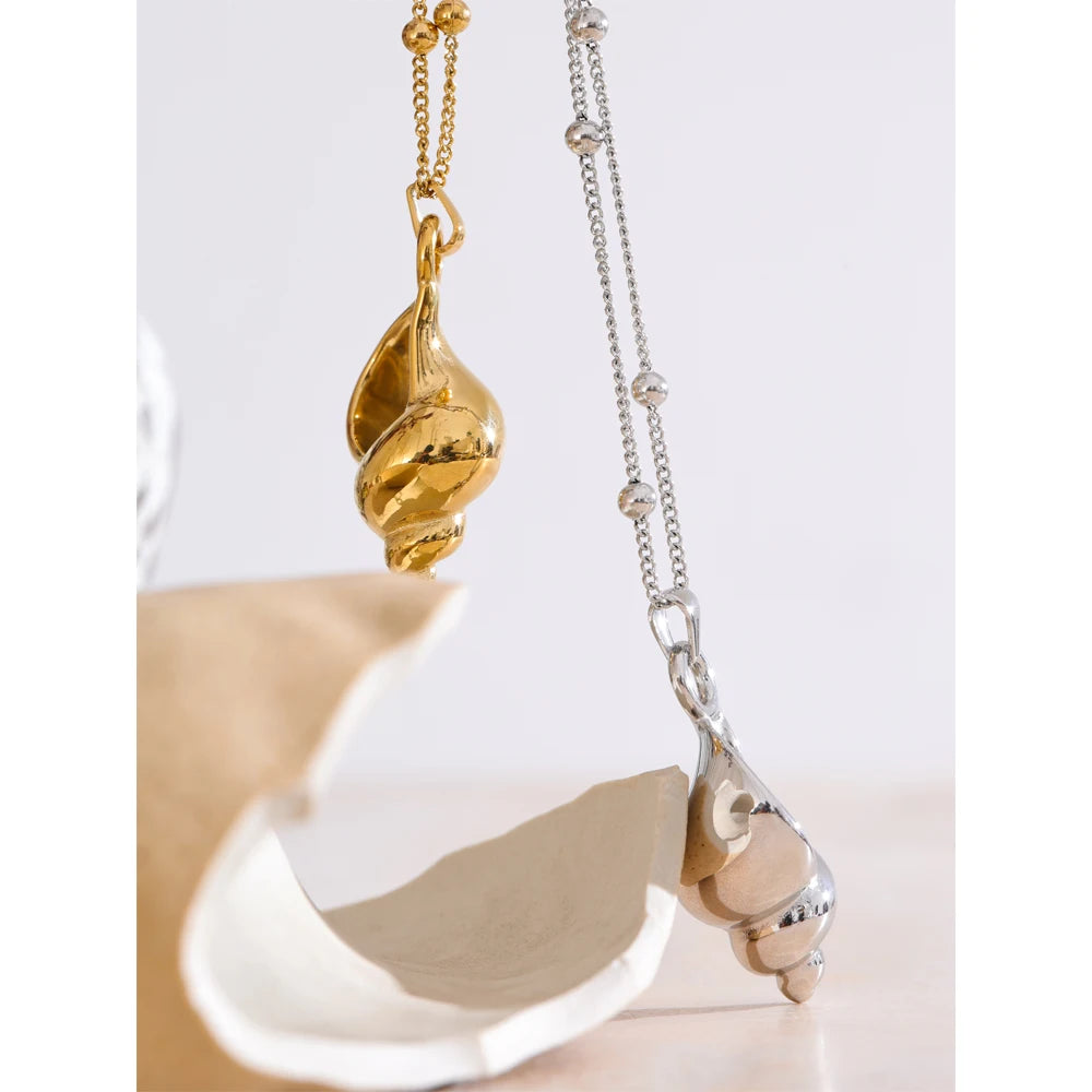 Coral Conch Pendant Necklace — Necklaces