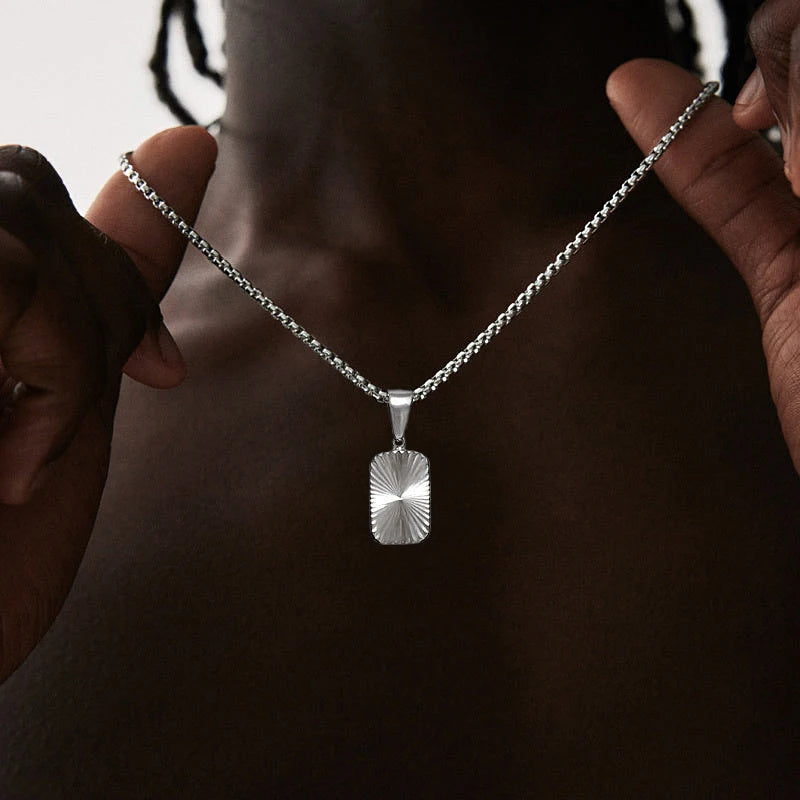 Cairo Sunburst Pendant Necklace in 1 — Necklaces