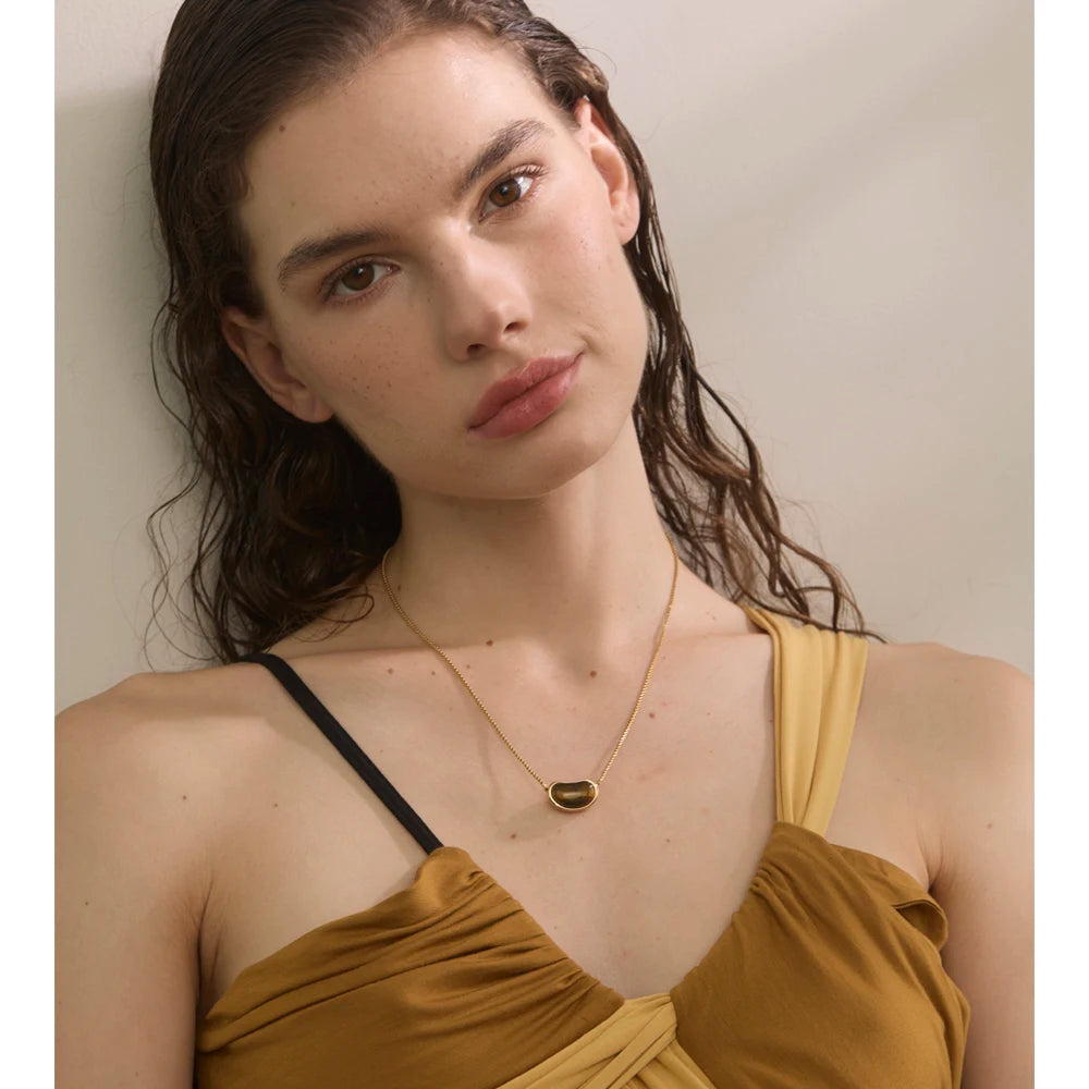 Serra Tiger Stone Pendant Necklace in Camel — Necklaces