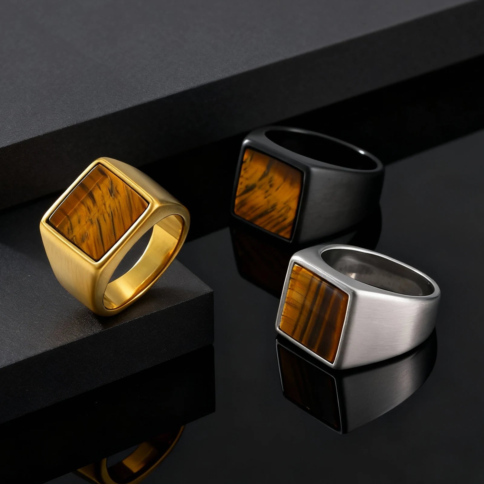 Cairo Chunky Stone Thumb Ring — Rings