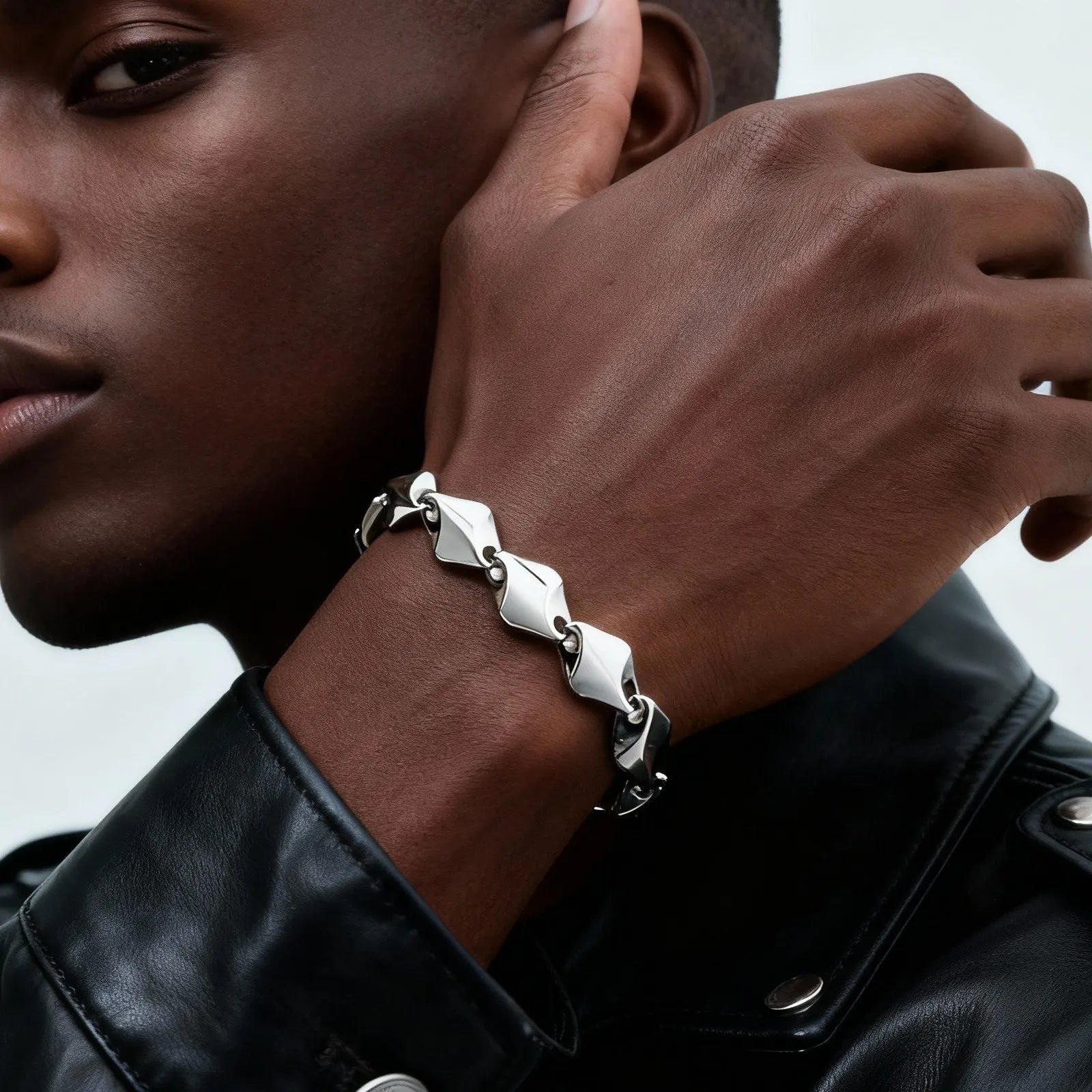 Bronx Chunky Chain Bracelet — Bracelets
