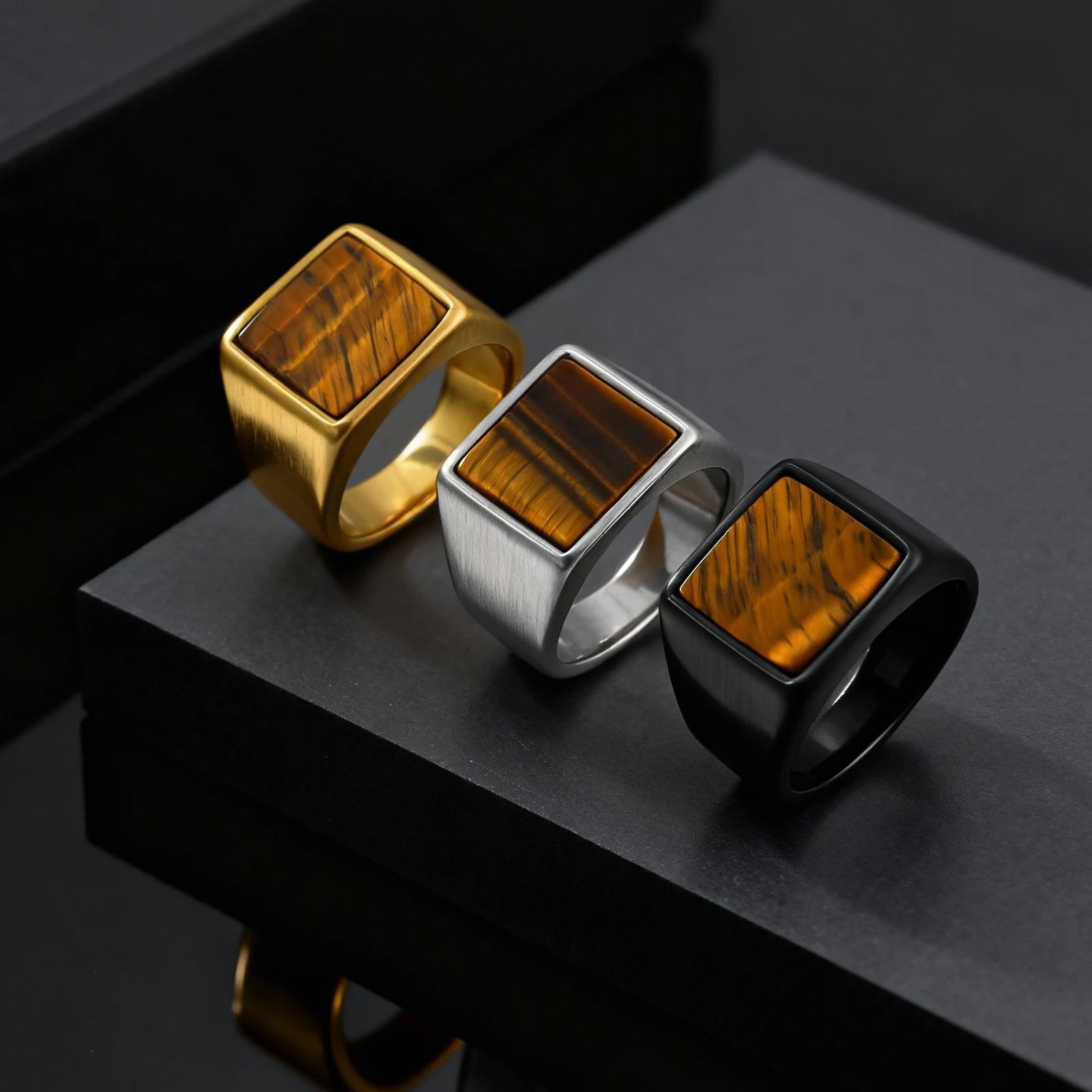 Cairo Chunky Stone Thumb Ring — Rings