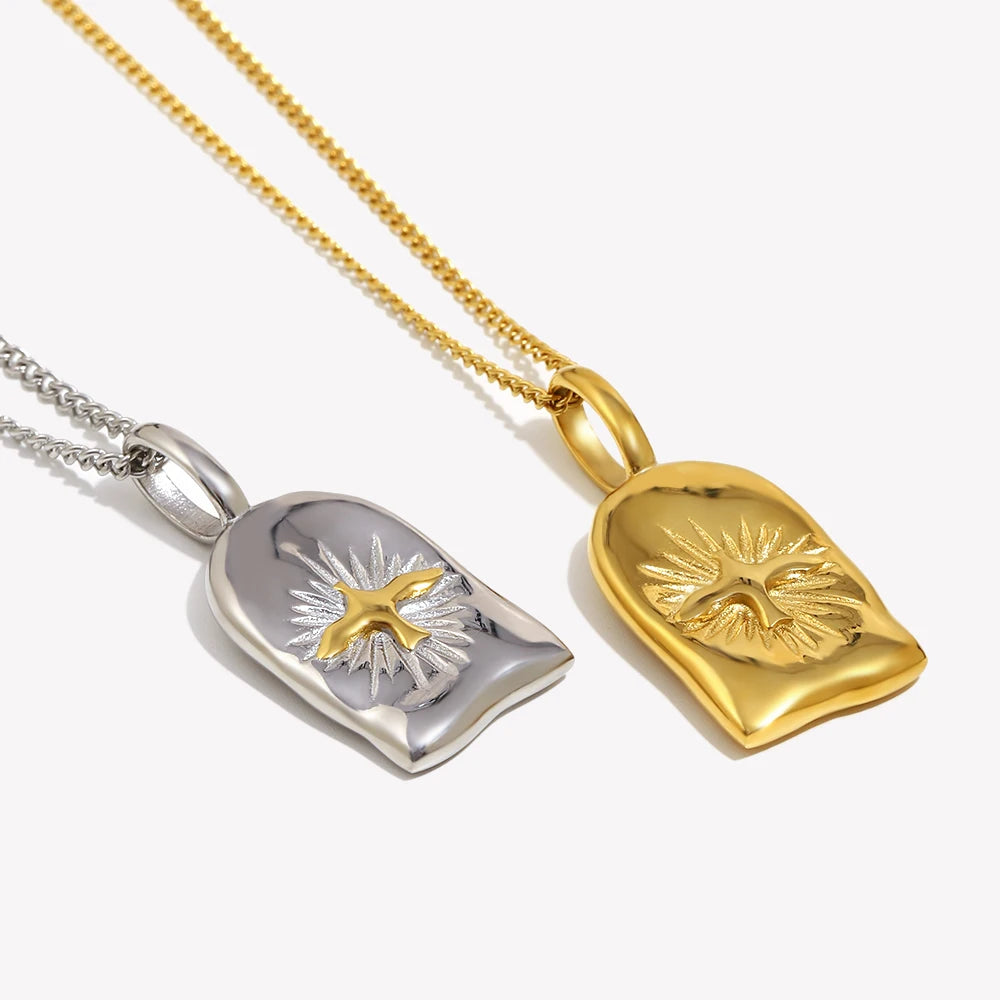 Soleil Vintage Sun Pendant — Necklaces