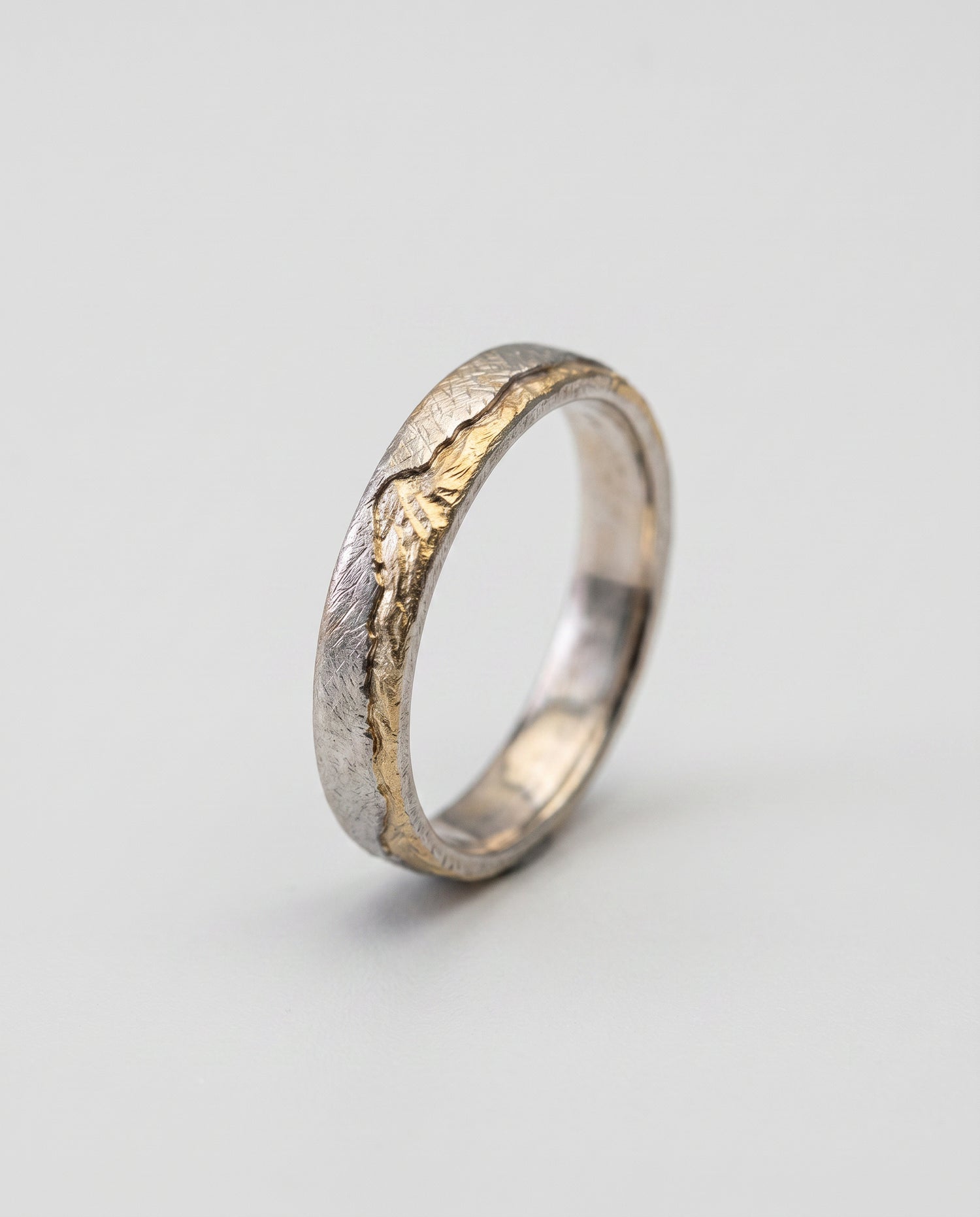Atlas Sterling Mountain Ring