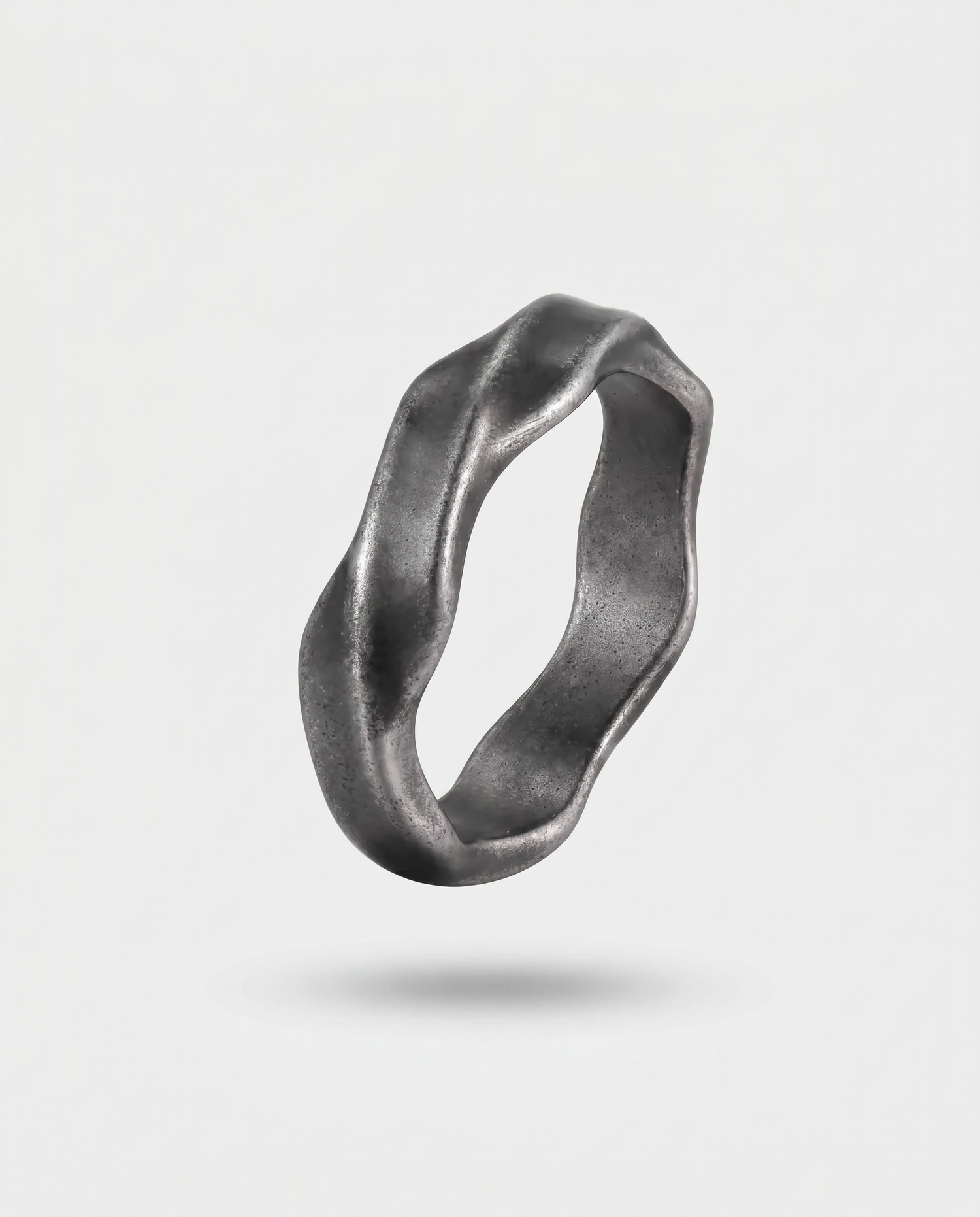 Mobius Twisted Band Ring