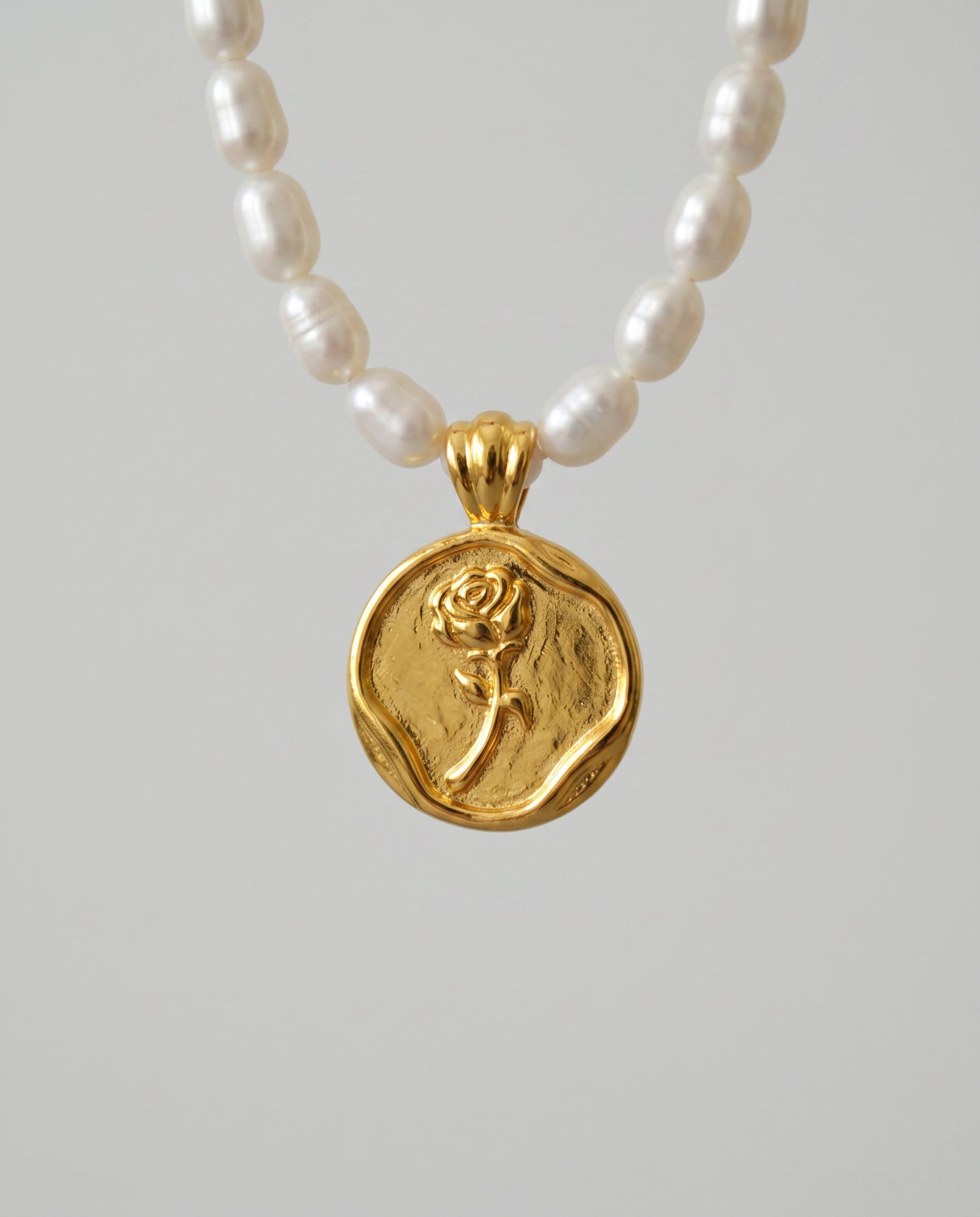 Rosalie Pearl Tulip Pendant Necklace